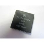 68705MC HCB16 MC68HC705-B16 CFN PLCC 52 Quadline Circ.Int.