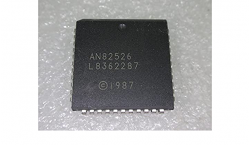 2893 AN82526 PLCC44