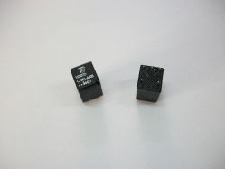 RELE0047             RELE 12V-V23072-C1061-A308 Siemens NA