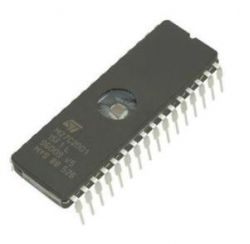27C2001M 27C2001-10=27C020  Eprom  32Pin   Dil