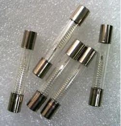 VAR.0766 Fusibile Micronde 0,7A-5KV    6X40 *vedi note*